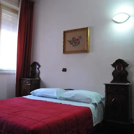 Le Di Raffaele Gæstehus Milano