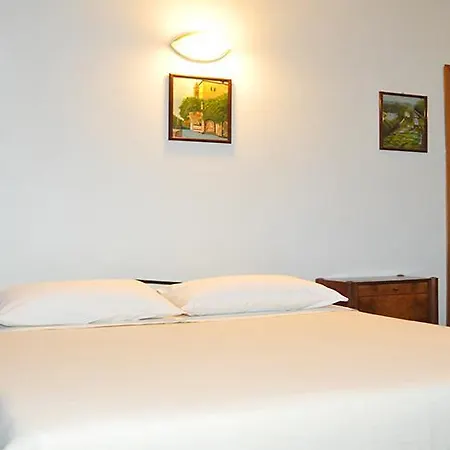 Le Di Raffaele Gæstehus Milano